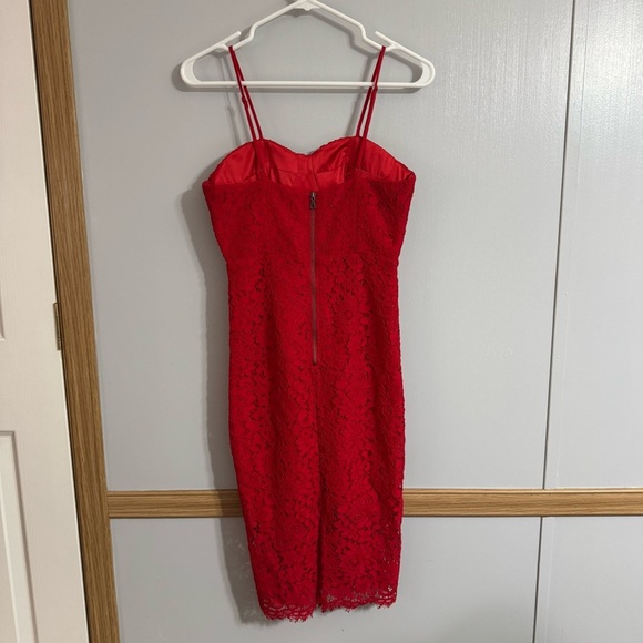 Bardot Pierre Lace Dress in Lava Red Size XS - Picture 4 of 16